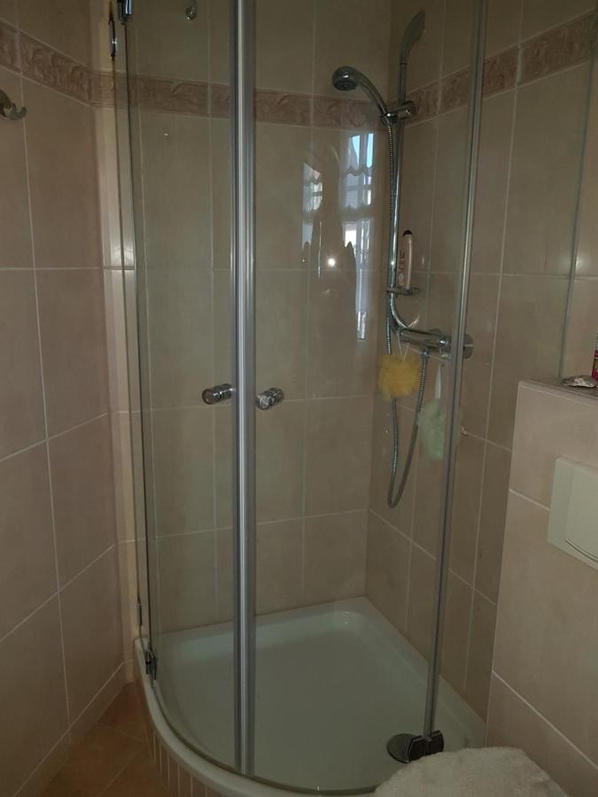 Ziltendorf Gaestezimmer Im Bewohnten Efh Mit Pool Und Garten מראה חיצוני תמונה