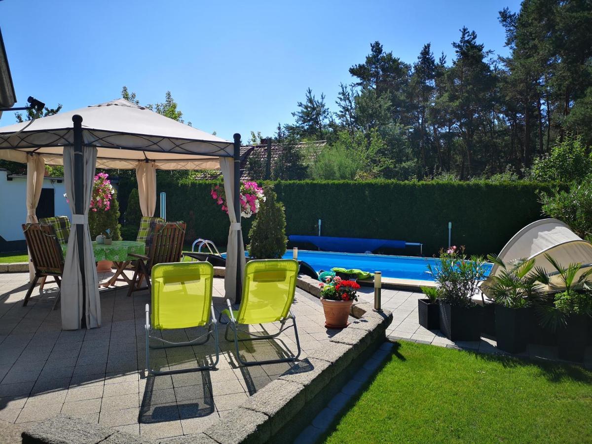 Ziltendorf Gaestezimmer Im Bewohnten Efh Mit Pool Und Garten מראה חיצוני תמונה