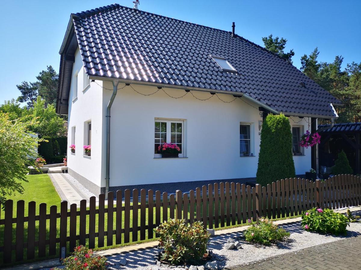 Ziltendorf Gaestezimmer Im Bewohnten Efh Mit Pool Und Garten מראה חיצוני תמונה